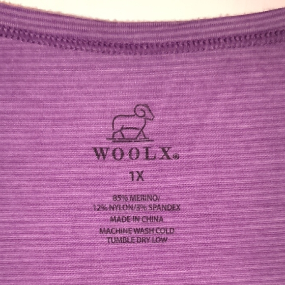 Woolx | Elegant Purple Women's Scoop Neck Sweater - Picture 2 of 3
